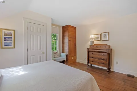 $895,000 | 11 Highland Street, Meredith, NH 03253