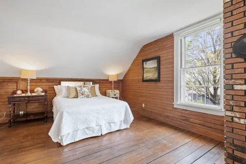 $895,000 | 11 Highland Street, Meredith, NH 03253