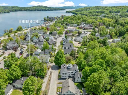 $895,000 | 11 Highland Street, Meredith, NH 03253