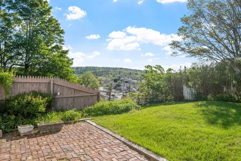 $895,000 | 11 Highland Street, Meredith, NH 03253