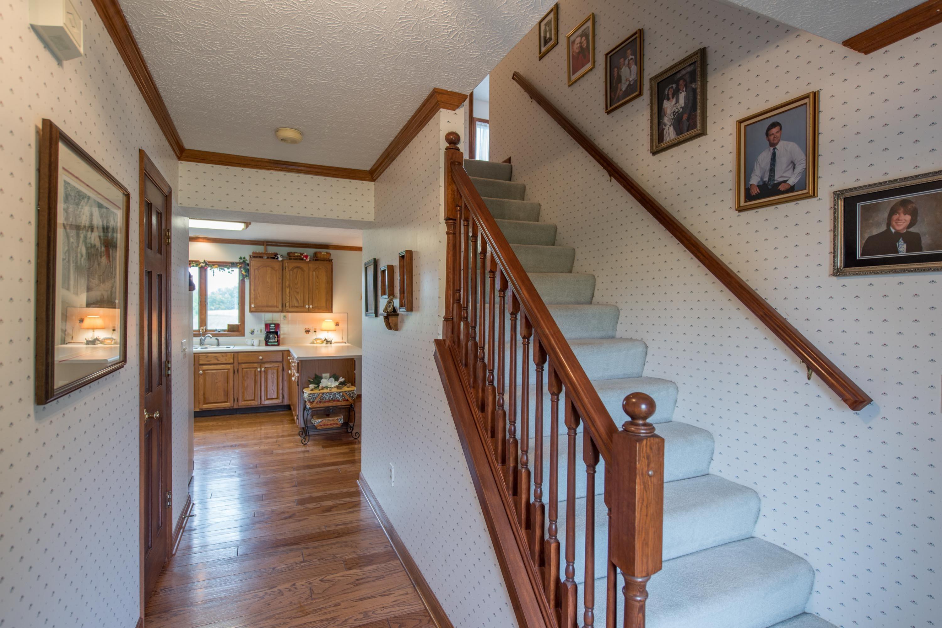 1875 Carroll Eastern Road Northwest Lancaster, OH 43130 - Photo 5 of 48 Gallery Image 5