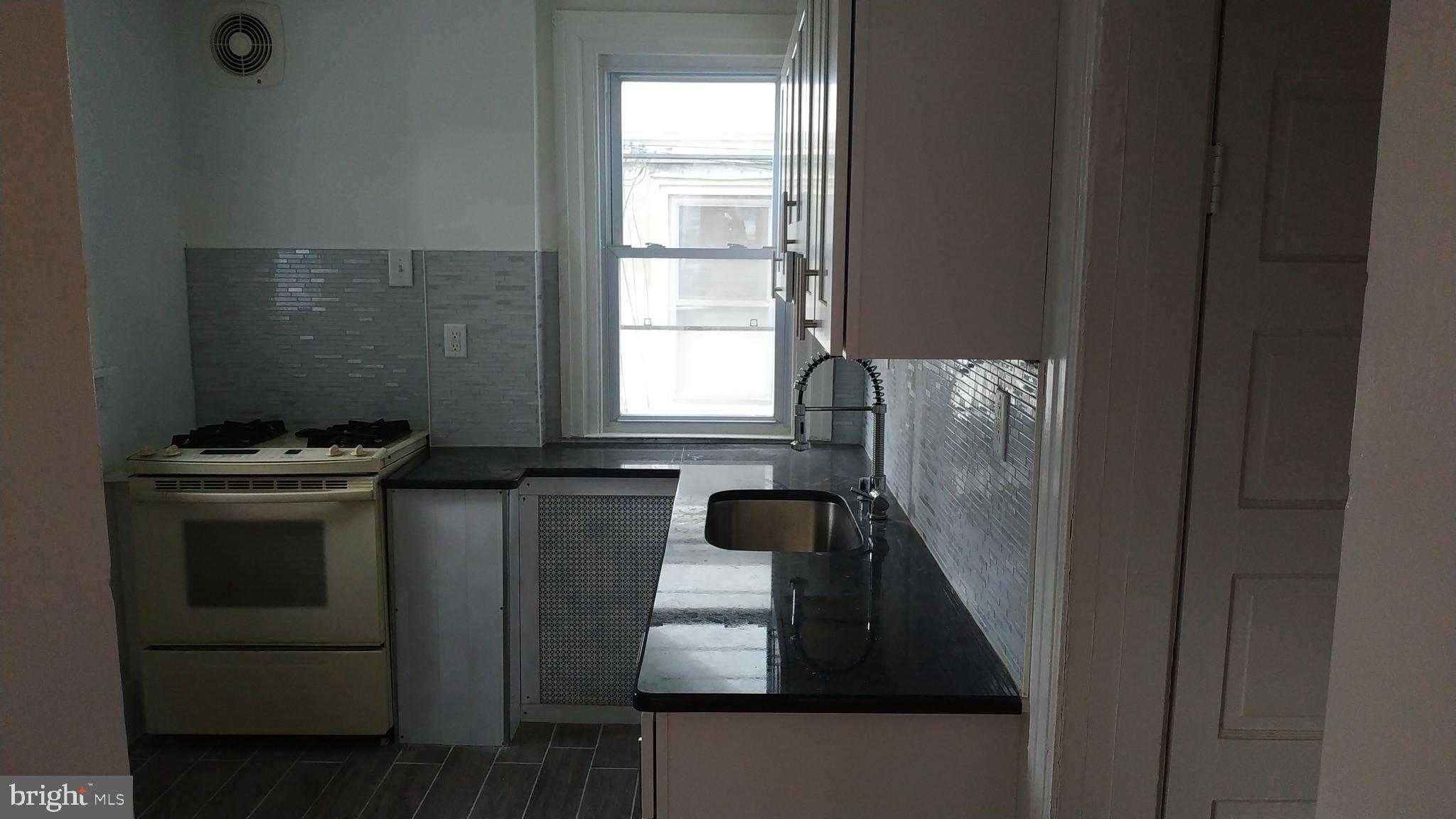 104 Kenmore Road Upper Darby, PA 19082 - Photo 14 of 15