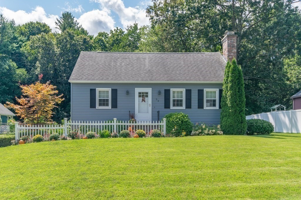 53 Old Farm Road Westfield, MA 01085 - Photo 1 of 37 Gallery Image 1