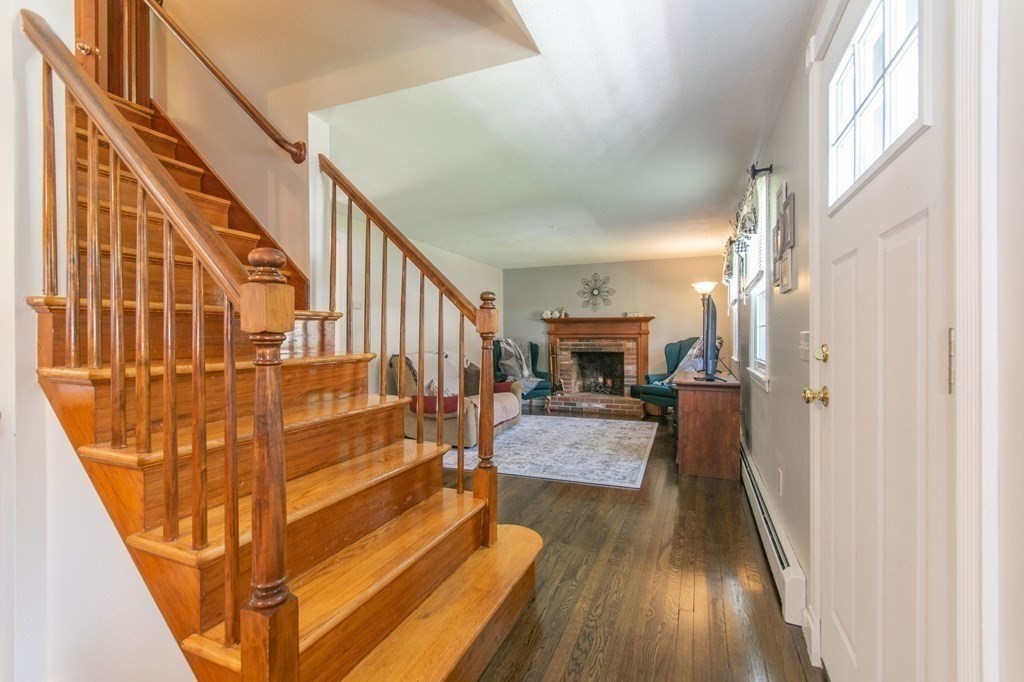 53 Old Farm Road Westfield, MA 01085 - Photo 13 of 37 Gallery Image 13