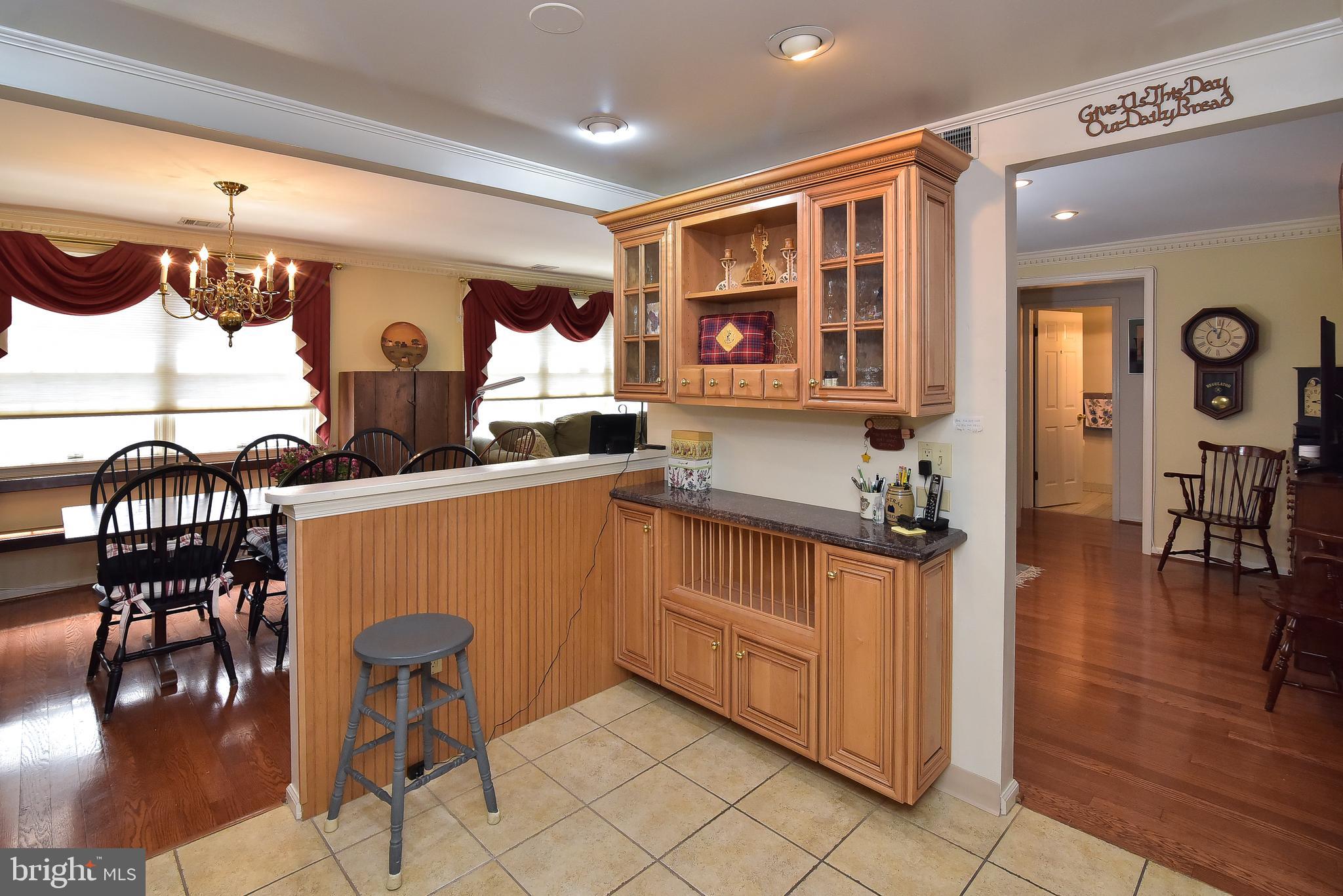 49 Haddonfield Cmns Haddonfield, NJ 08033 - Photo 17 of 96 Gallery Image 17