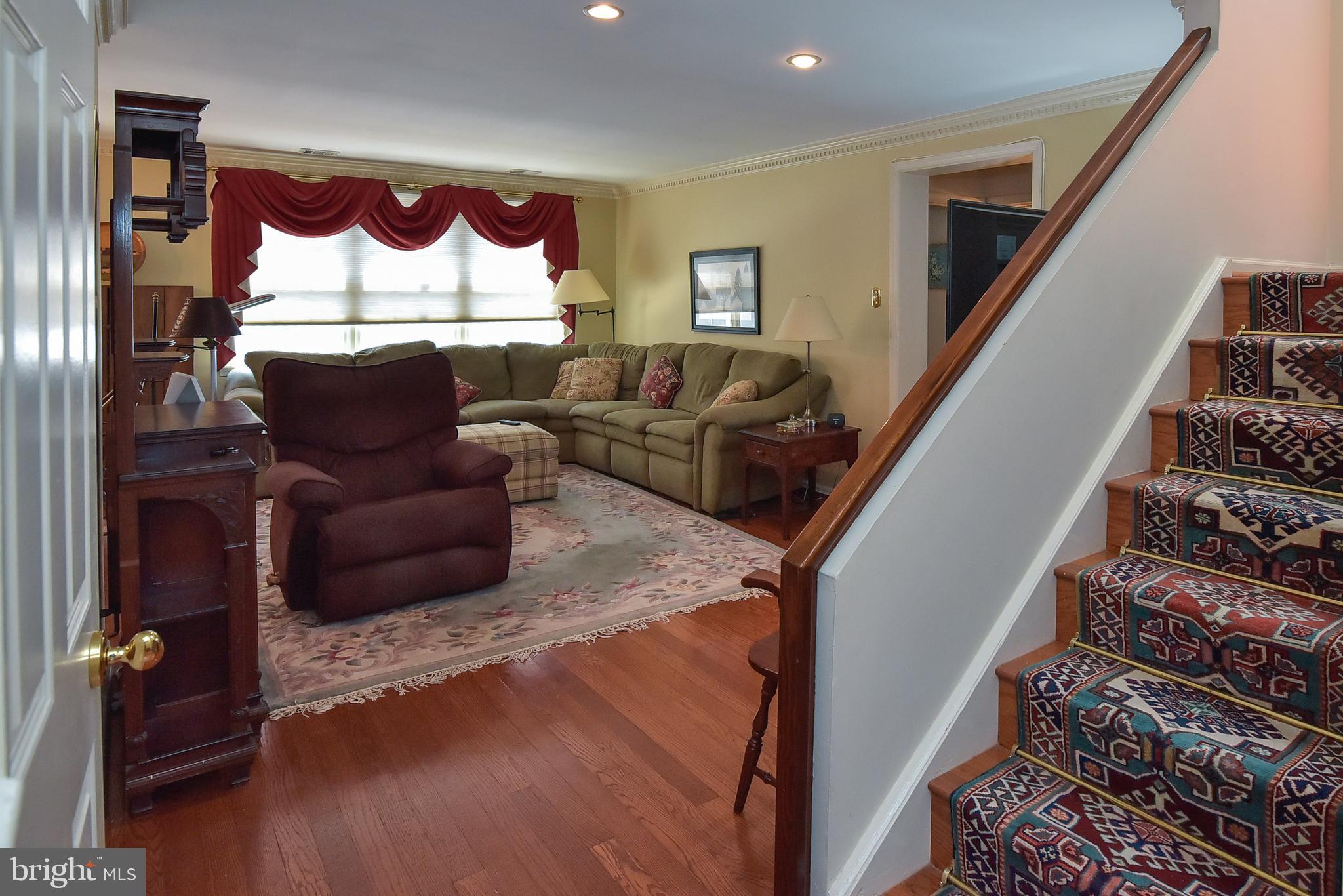 49 Haddonfield Cmns Haddonfield, NJ 08033 - Photo 5 of 96 Gallery Image 5