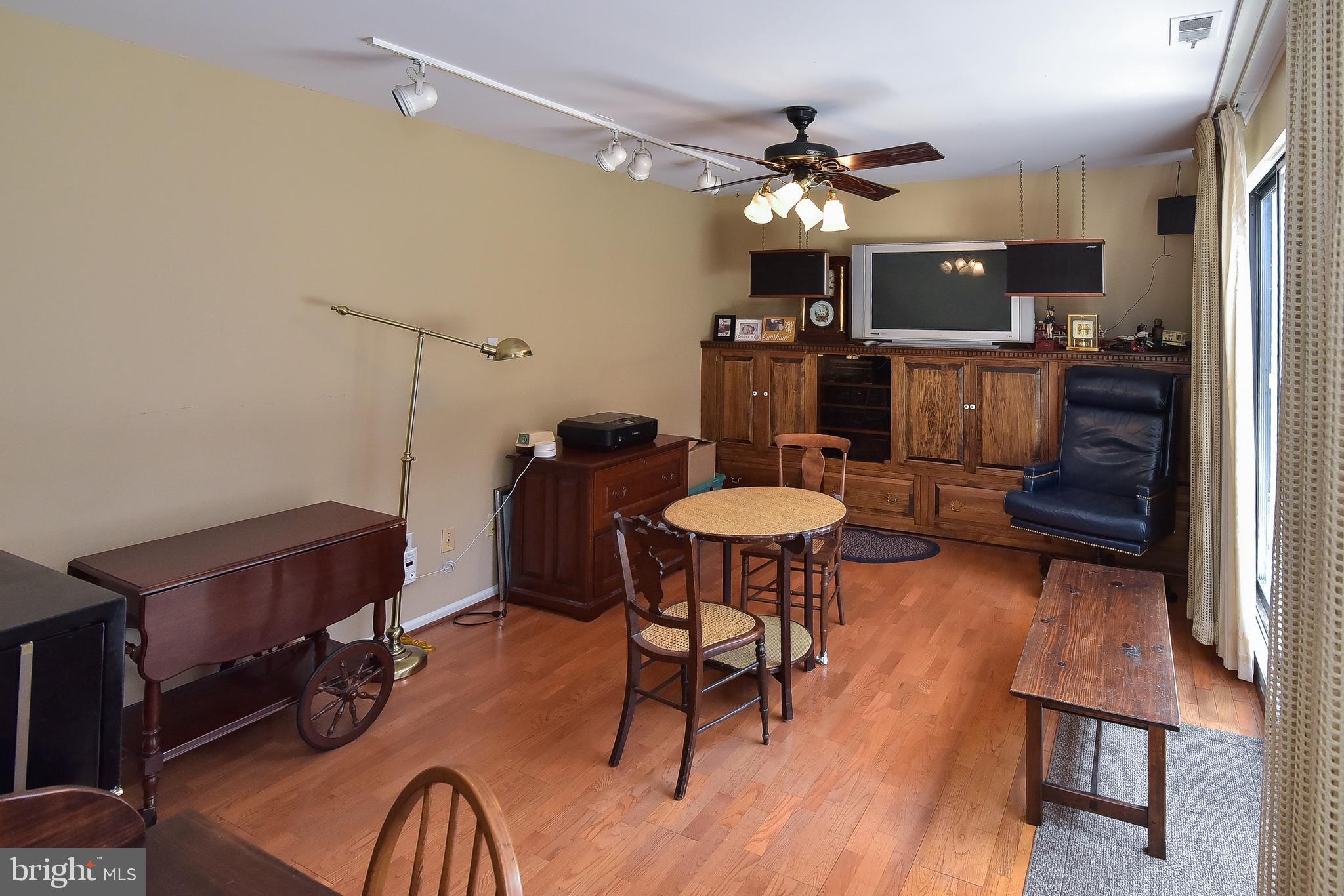 49 Haddonfield Cmns Haddonfield, NJ 08033 - Photo 42 of 96 Gallery Image 42