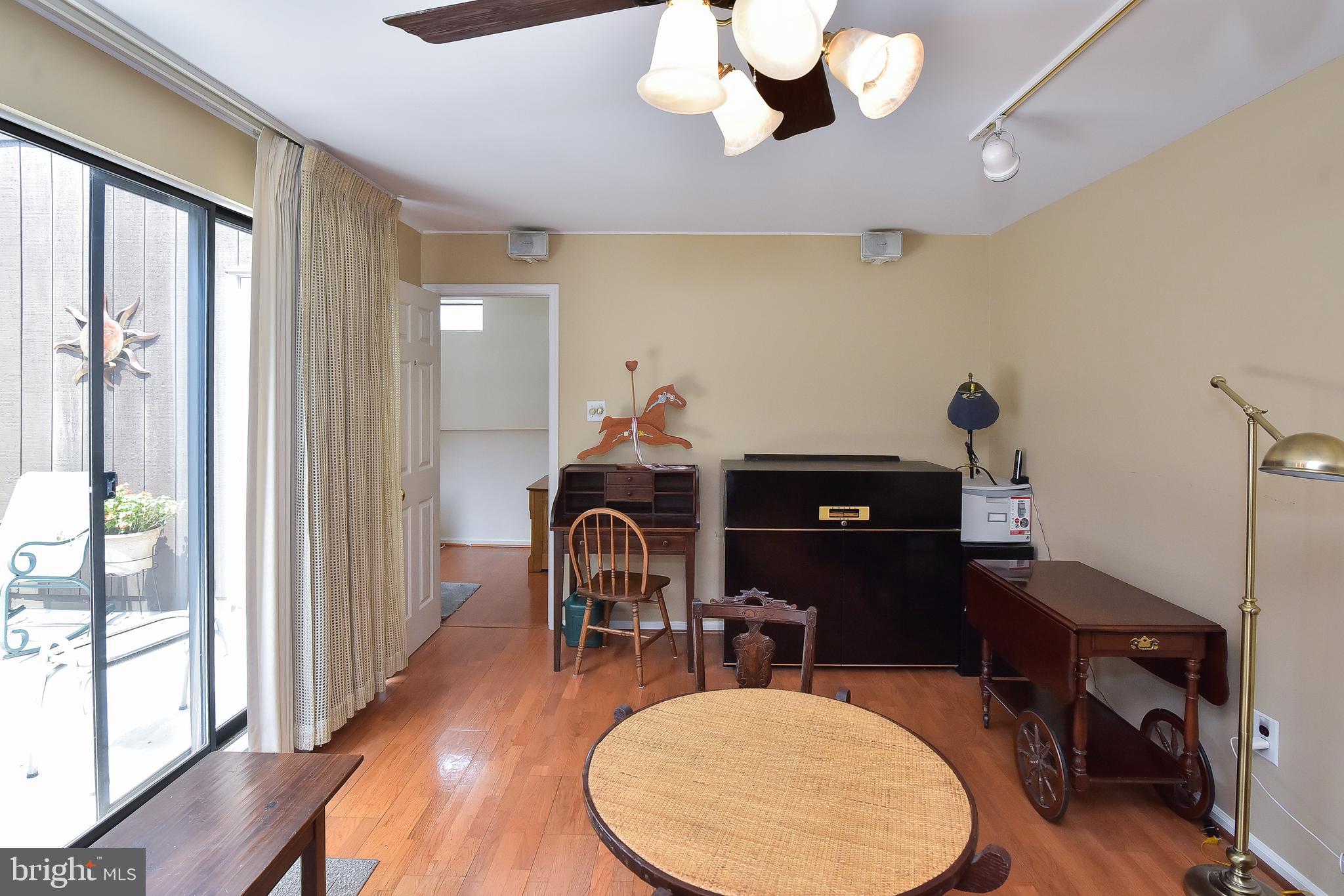 49 Haddonfield Cmns Haddonfield, NJ 08033 - Photo 44 of 96 Gallery Image 44