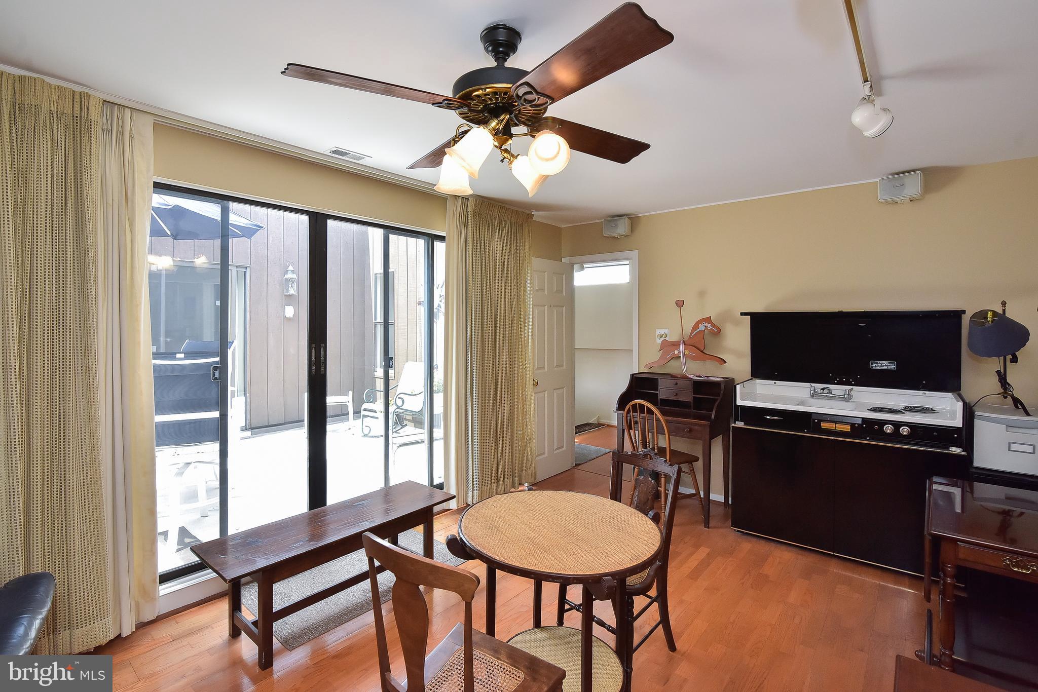 49 Haddonfield Cmns Haddonfield, NJ 08033 - Photo 45 of 96 Gallery Image 45
