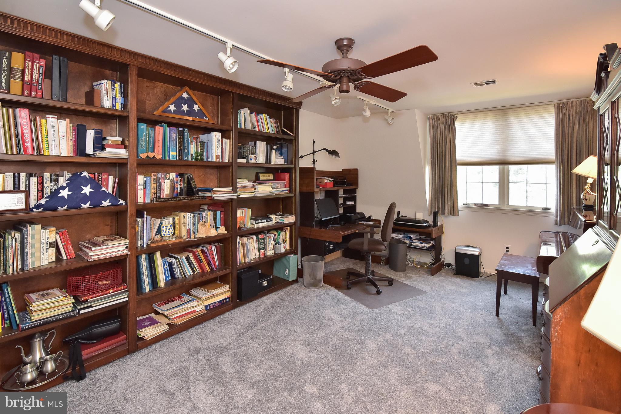 49 Haddonfield Cmns Haddonfield, NJ 08033 - Photo 60 of 96 Gallery Image 60