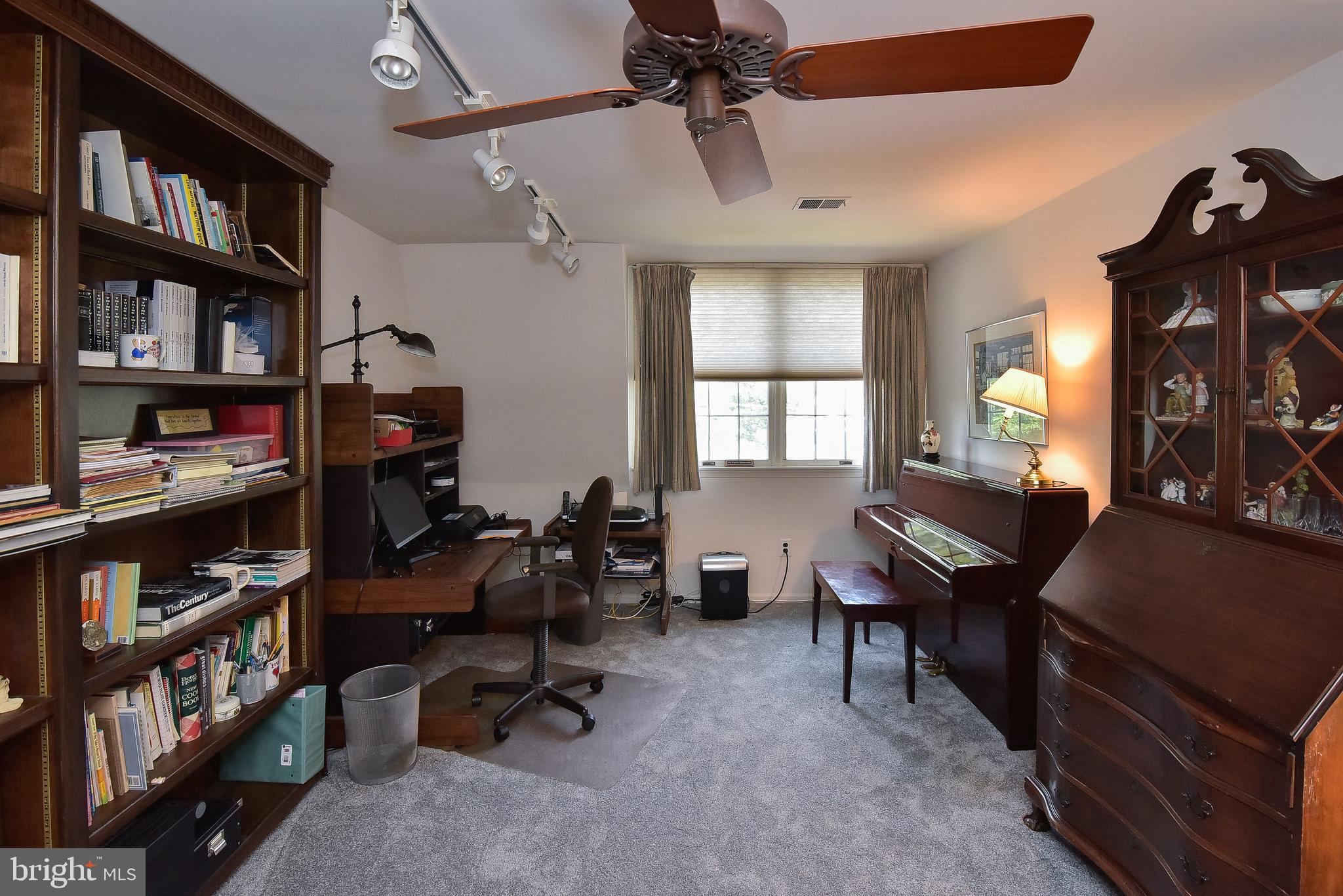 49 Haddonfield Cmns Haddonfield, NJ 08033 - Photo 63 of 96 Gallery Image 63