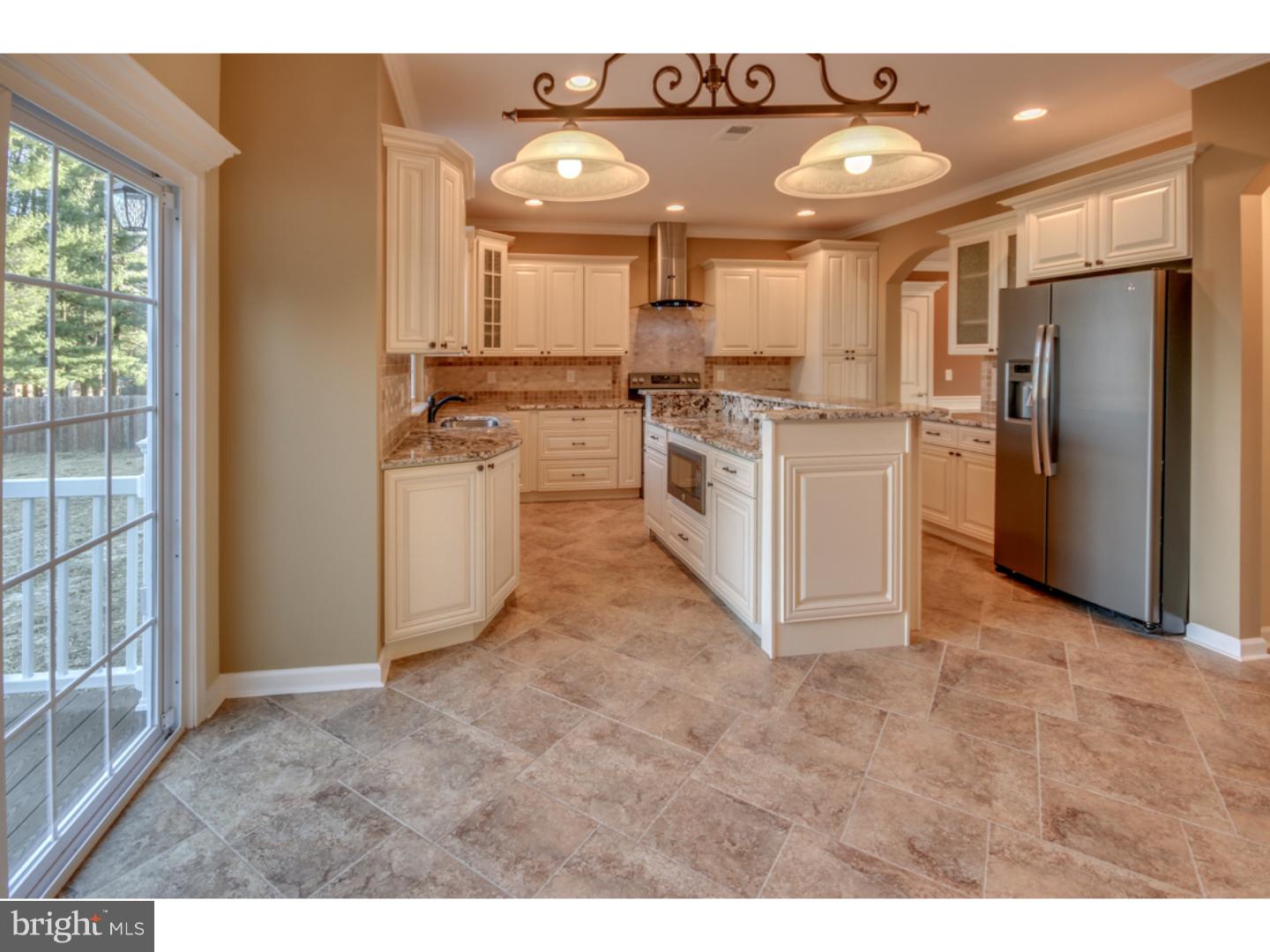 2065 Galloway Road Bensalem, PA 19020 - Photo 14 of 25 Gallery Image 14