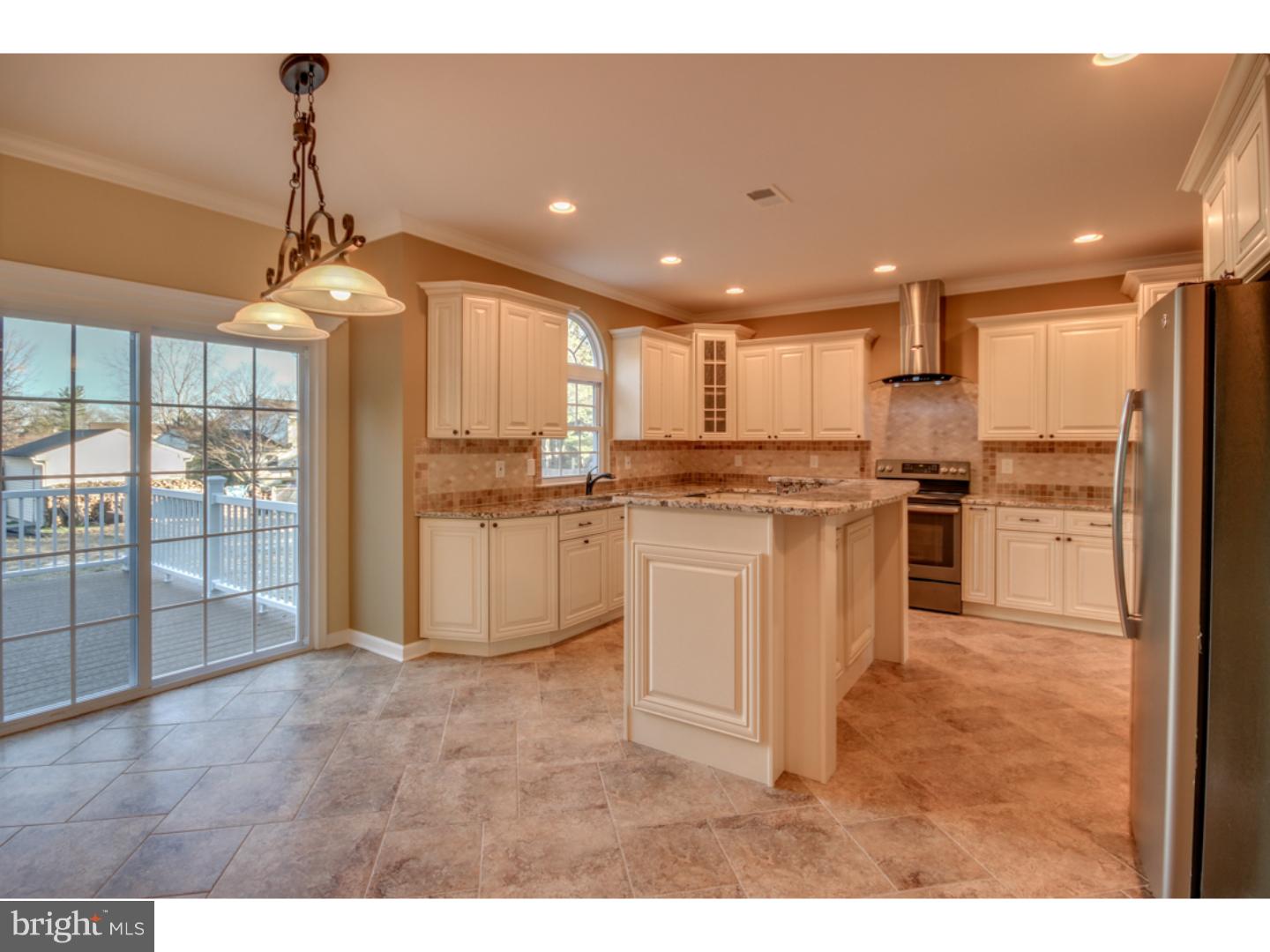2065 Galloway Road Bensalem, PA 19020 - Photo 20 of 25 Gallery Image 20