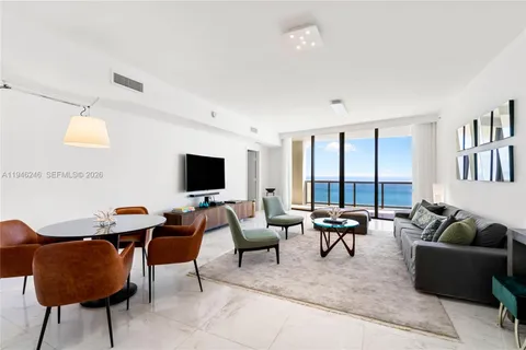 $2,100,000 | 16275 Collins Avenue, Unit 1501, Sunny Isles Beach, FL 33160