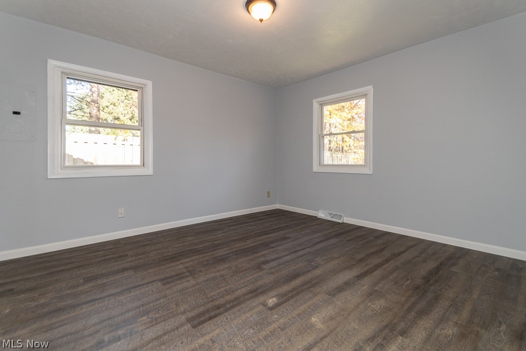 9530 Johnnycake Ridge Road Mentor, OH 44060 - Photo 9 of 35 Gallery Image 9