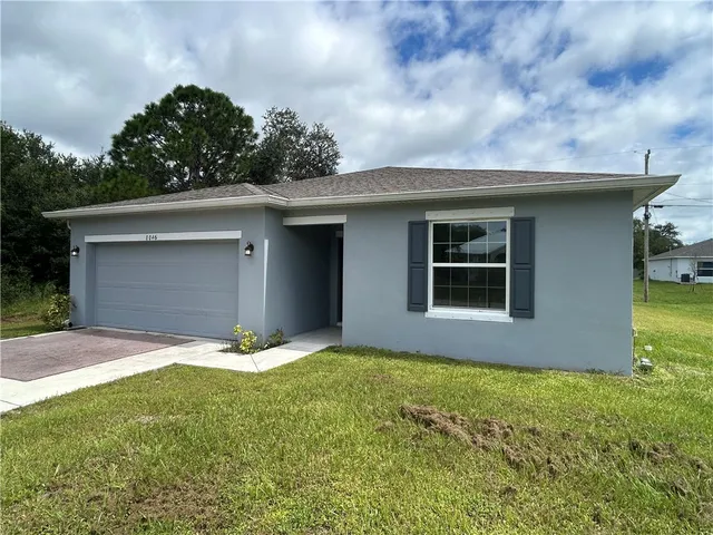$2,000 | 8046 104th Court, Vero Beach, FL 32967