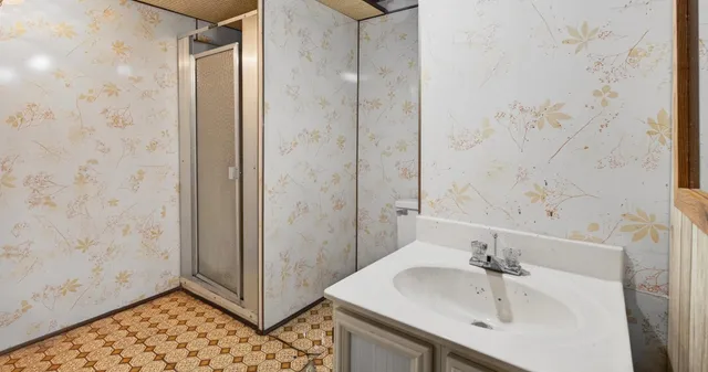 $245,000 | 345 River Drive, Appleton, WI 54915