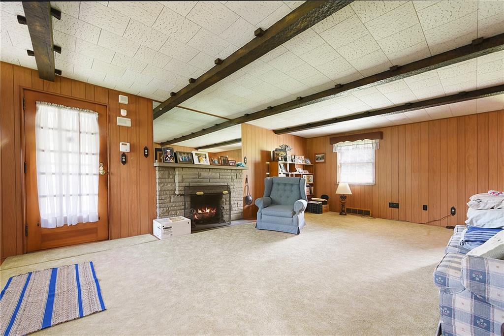 621 Soose Road Pittsburgh, PA 15209 - Photo 8 of 31 Gallery Image 8