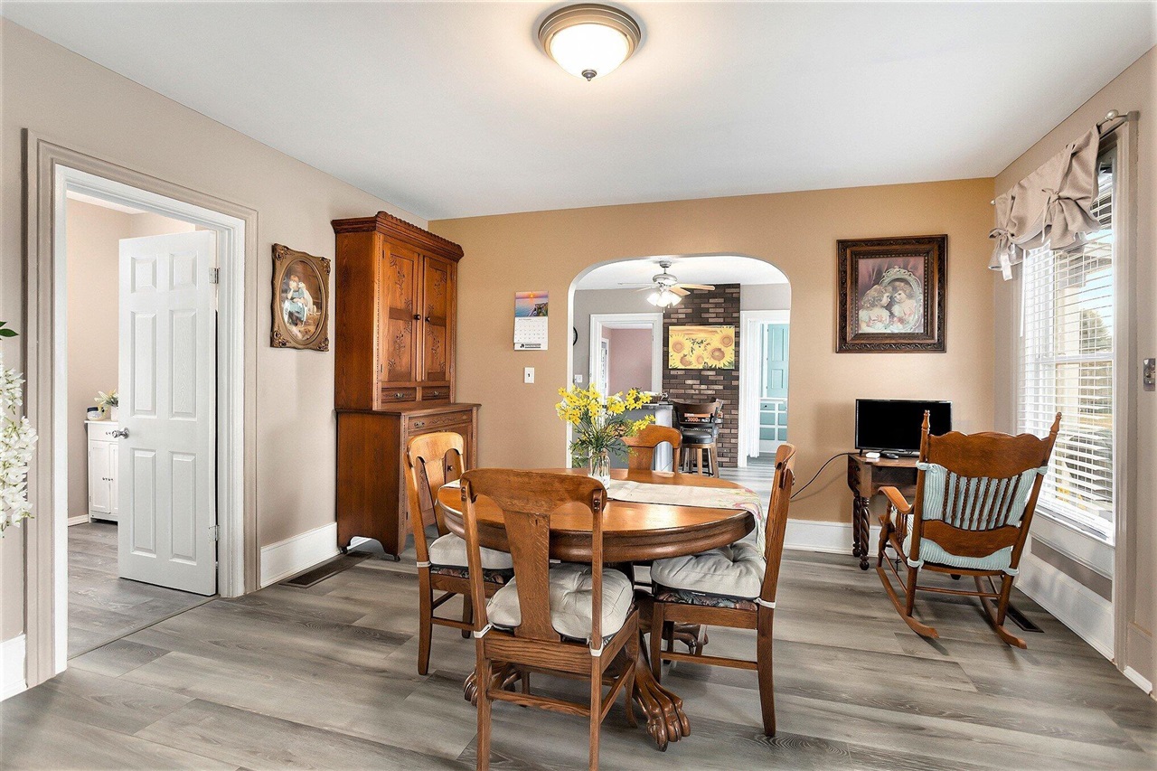 55637 Bennett Road Leonidas, MI 49066 - Photo 6 of 26 Gallery Image 6