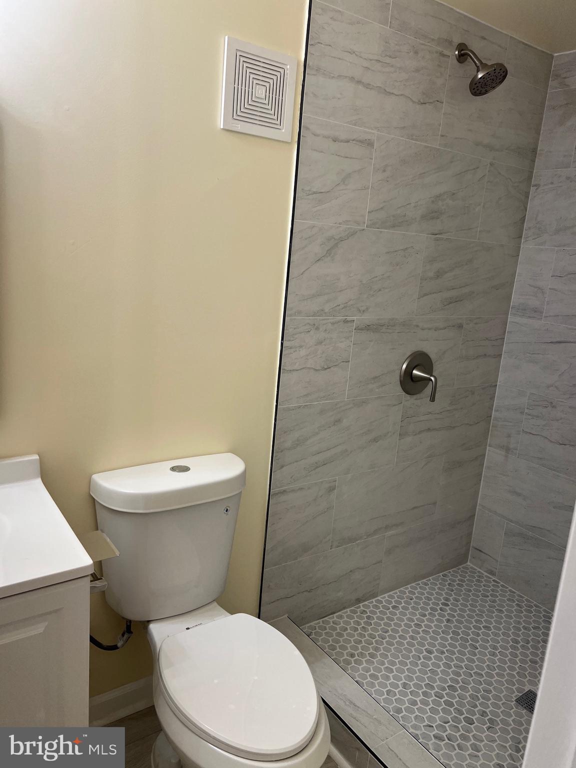 35 Heather Hill Road Catonsville, MD 21228 - Photo 15 of 16