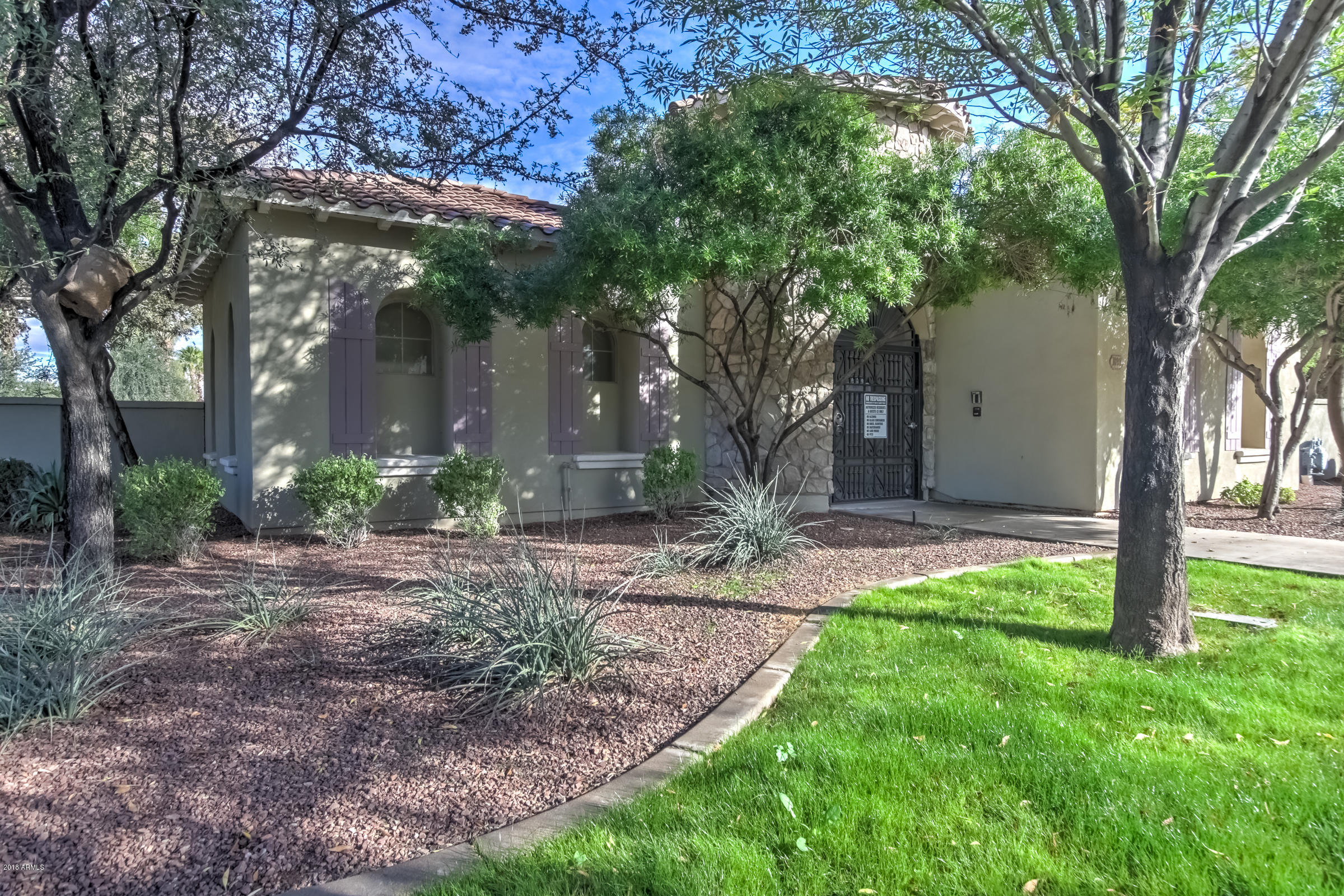 1885 East Frye Road, Unit 102 Gilbert, AZ 85295 - Photo 31 of 34 1885 E Frye Rd #102-32