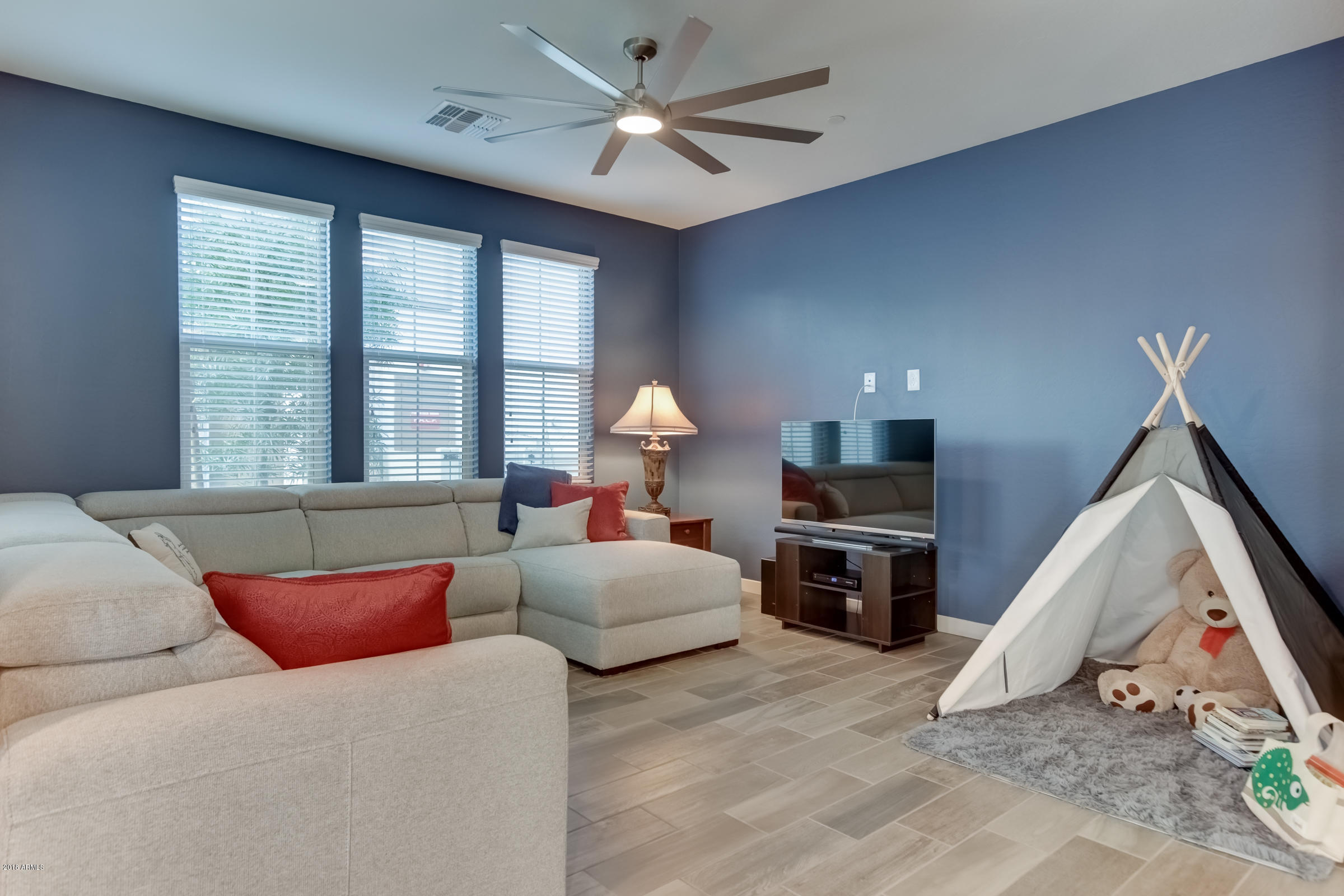 1885 East Frye Road, Unit 102 Gilbert, AZ 85295 - Photo 9 of 34 1885 E Frye Rd #102-10