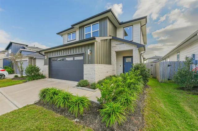 $349,900 | 3016 Maughan Hts Trail, Houston, TX 77047