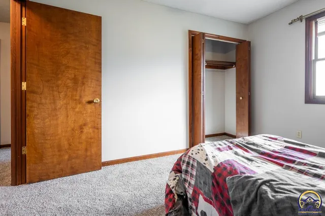 $299,000 | 15456 South Paulen Road, Overbrook, KS 66524