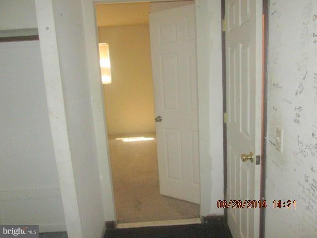 Bedroom (Master)
