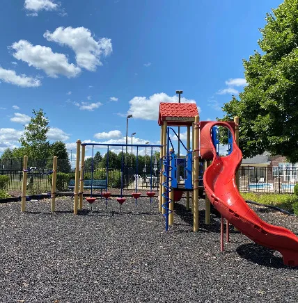 $2,900 | 2477 Smithfield Court, Aurora, IL 60503