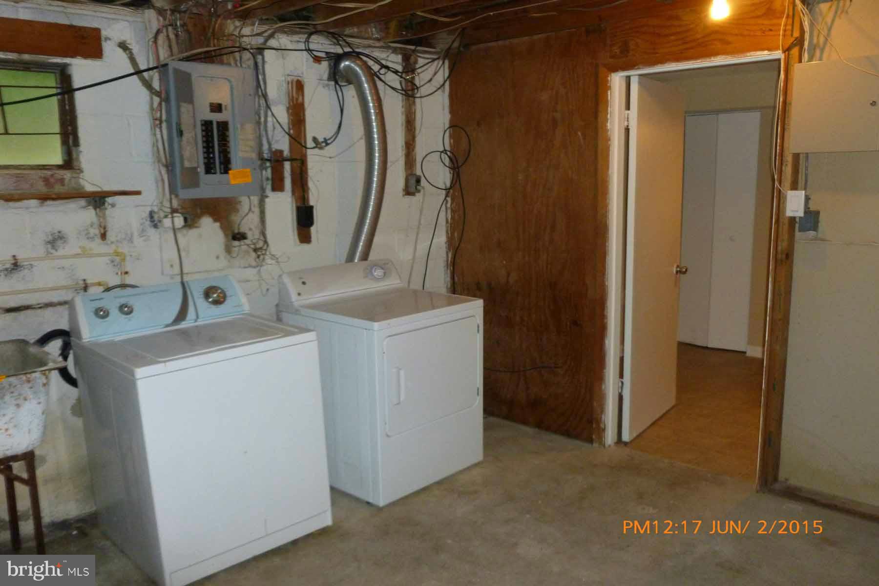 7714 Beechnut Road Capitol Heights, MD 20743 - Photo 28 of 30 Laundry Room