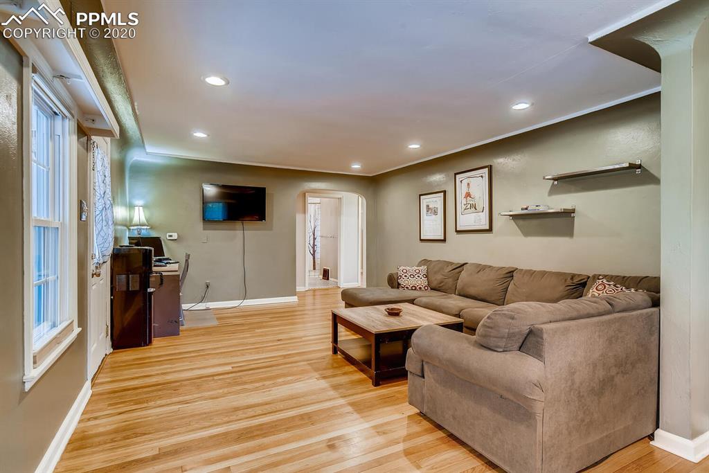 917 Prairie Road Colorado Springs, CO 80909 - Photo 6 of 27