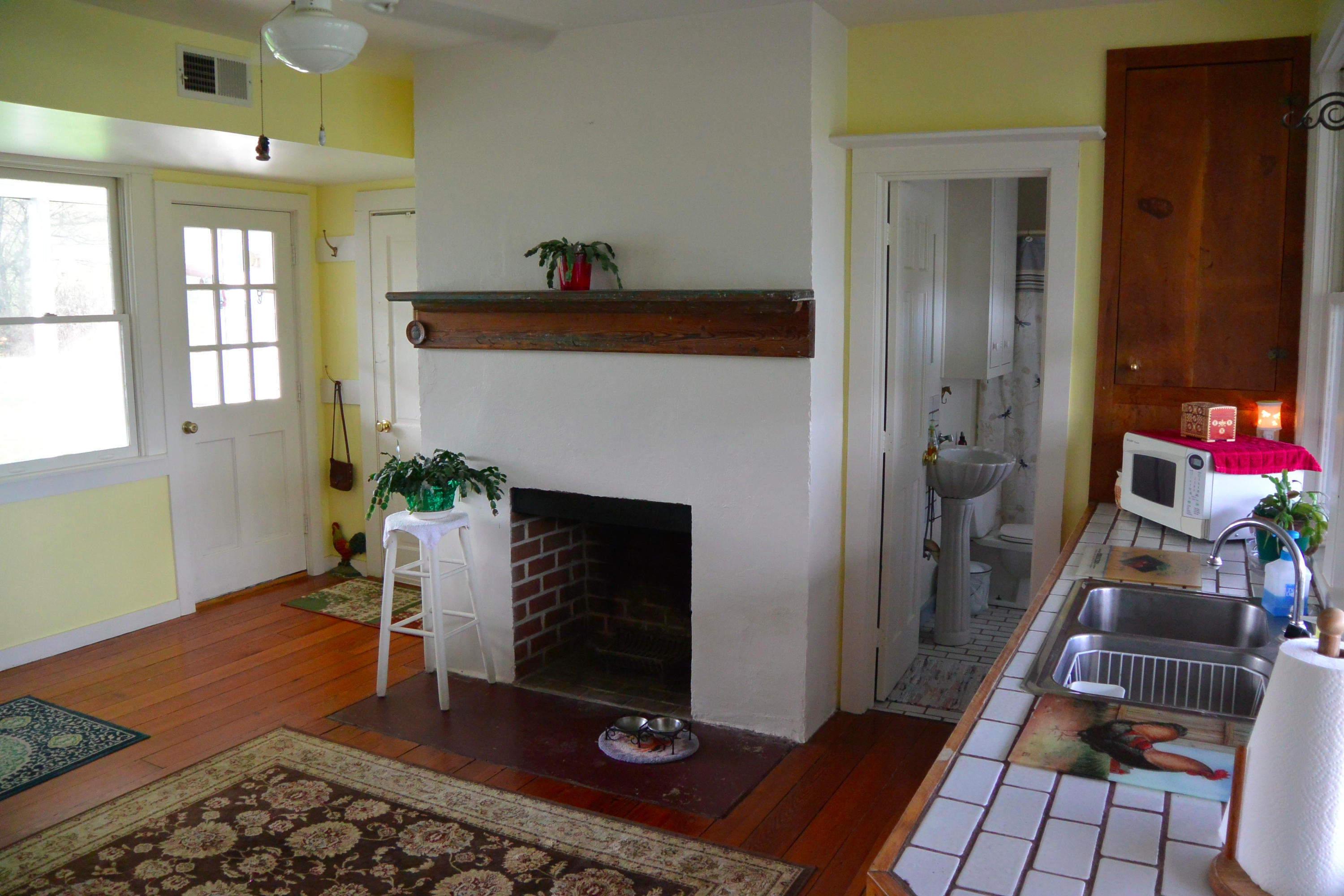 546 Springbranch Road Lexington, VA 24450 - Photo 3 of 8 DSC_6871