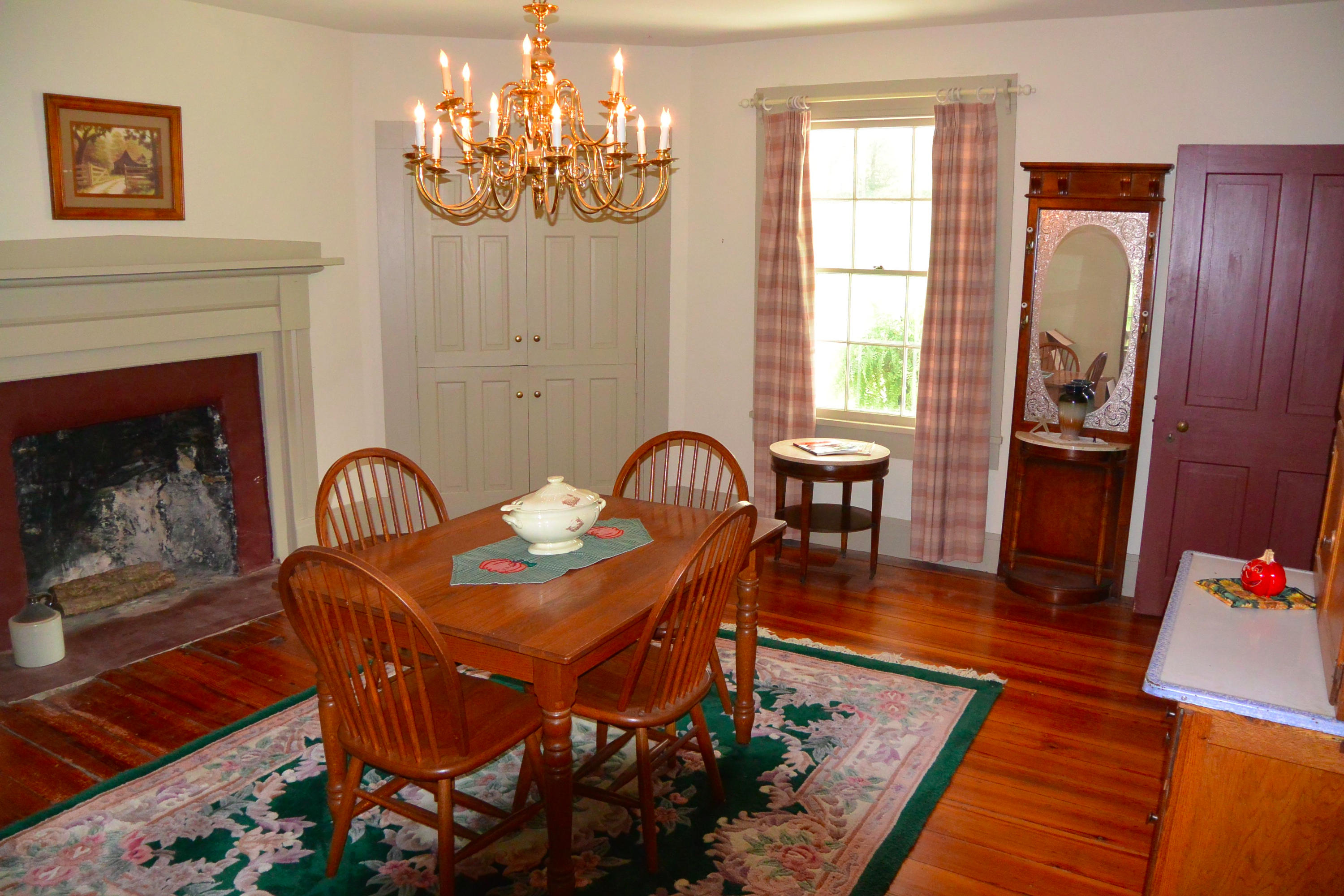 546 Springbranch Road Lexington, VA 24450 - Photo 5 of 8 DSC_6876