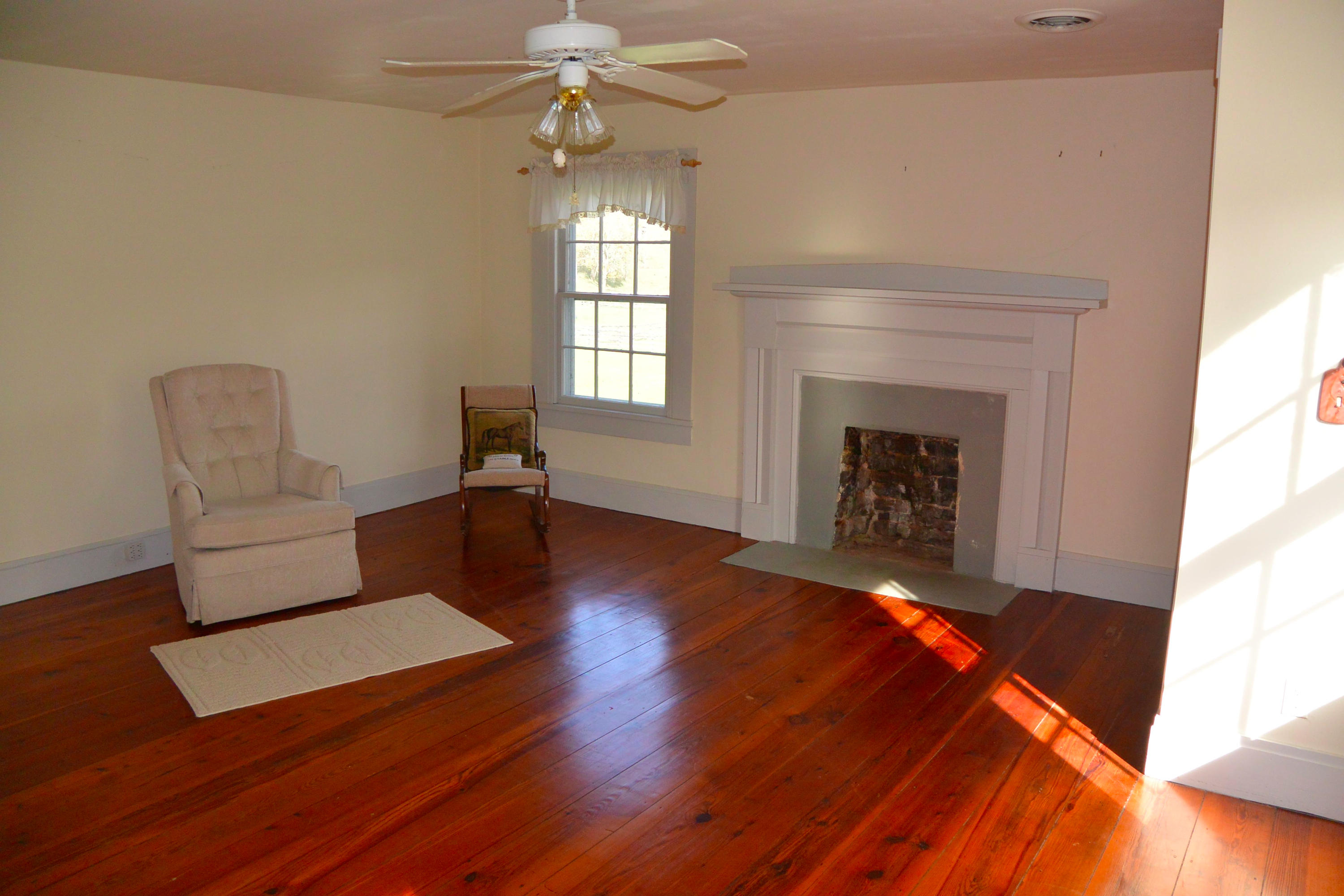 546 Springbranch Road Lexington, VA 24450 - Photo 7 of 8 DSC_6897