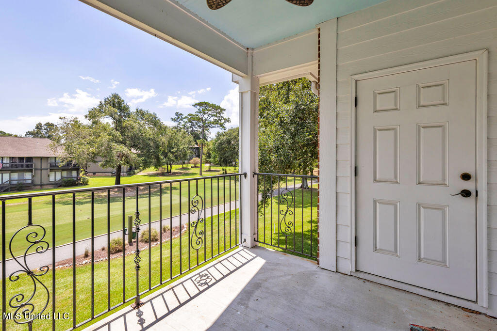 204 Fairway Villas Diamondhead, MS 39525 - Photo 12 of 46 204FairwayVillas-35