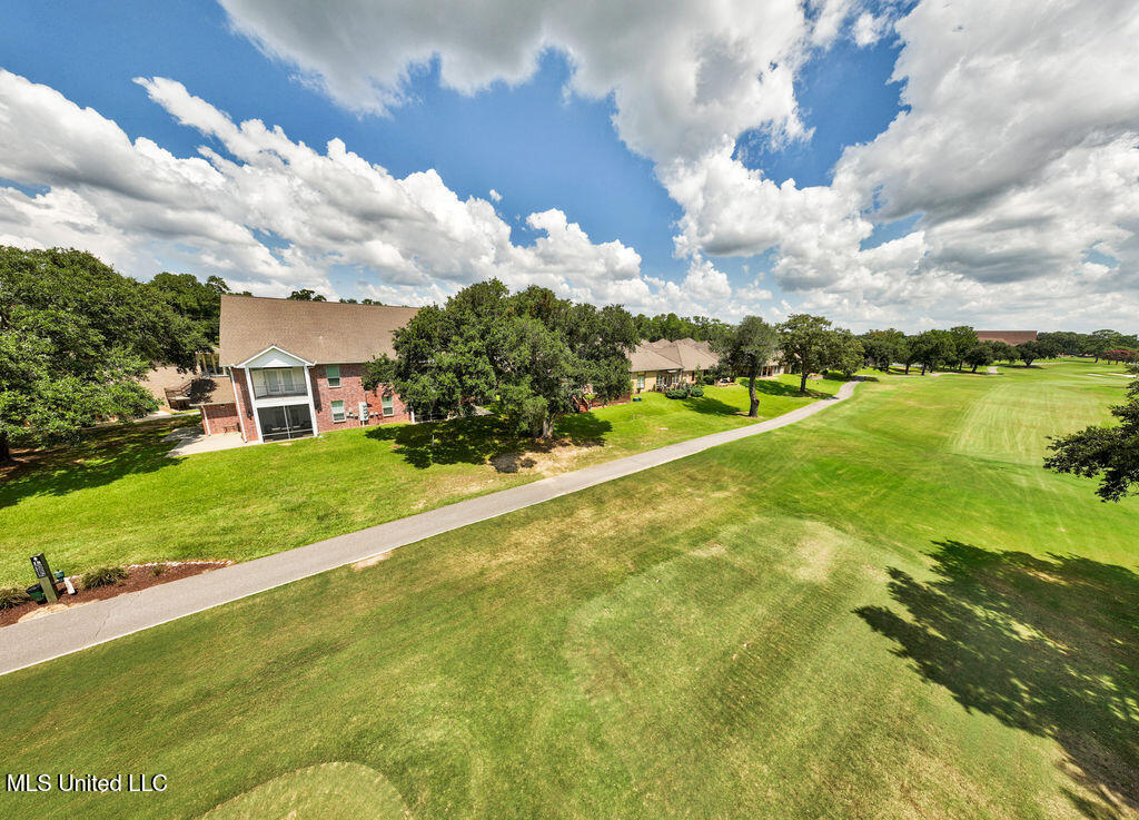 204 Fairway Villas Diamondhead, MS 39525 - Photo 8 of 46 204FairwayVillas-8