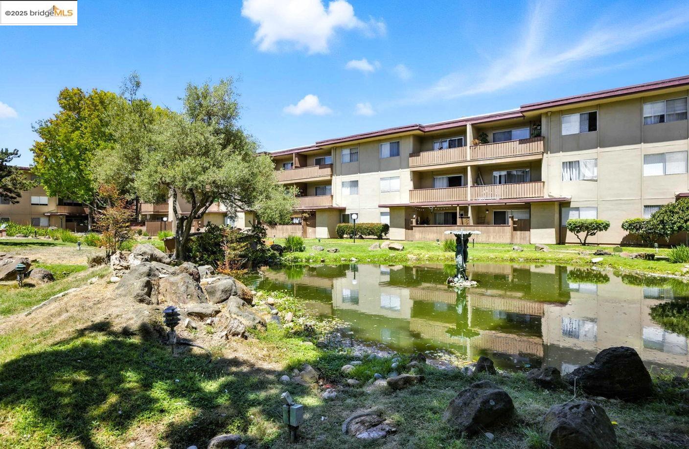 1321 Webster Street, Unit D212 Alameda, CA 94501 - Photo 28 of 47