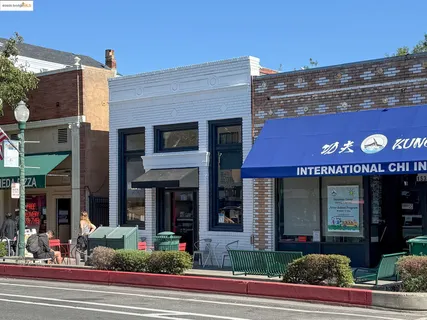 $329,000 | 1321 Webster Street, Unit D212, Alameda, CA 94501