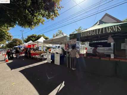 $329,000 | 1321 Webster Street, Unit D212, Alameda, CA 94501