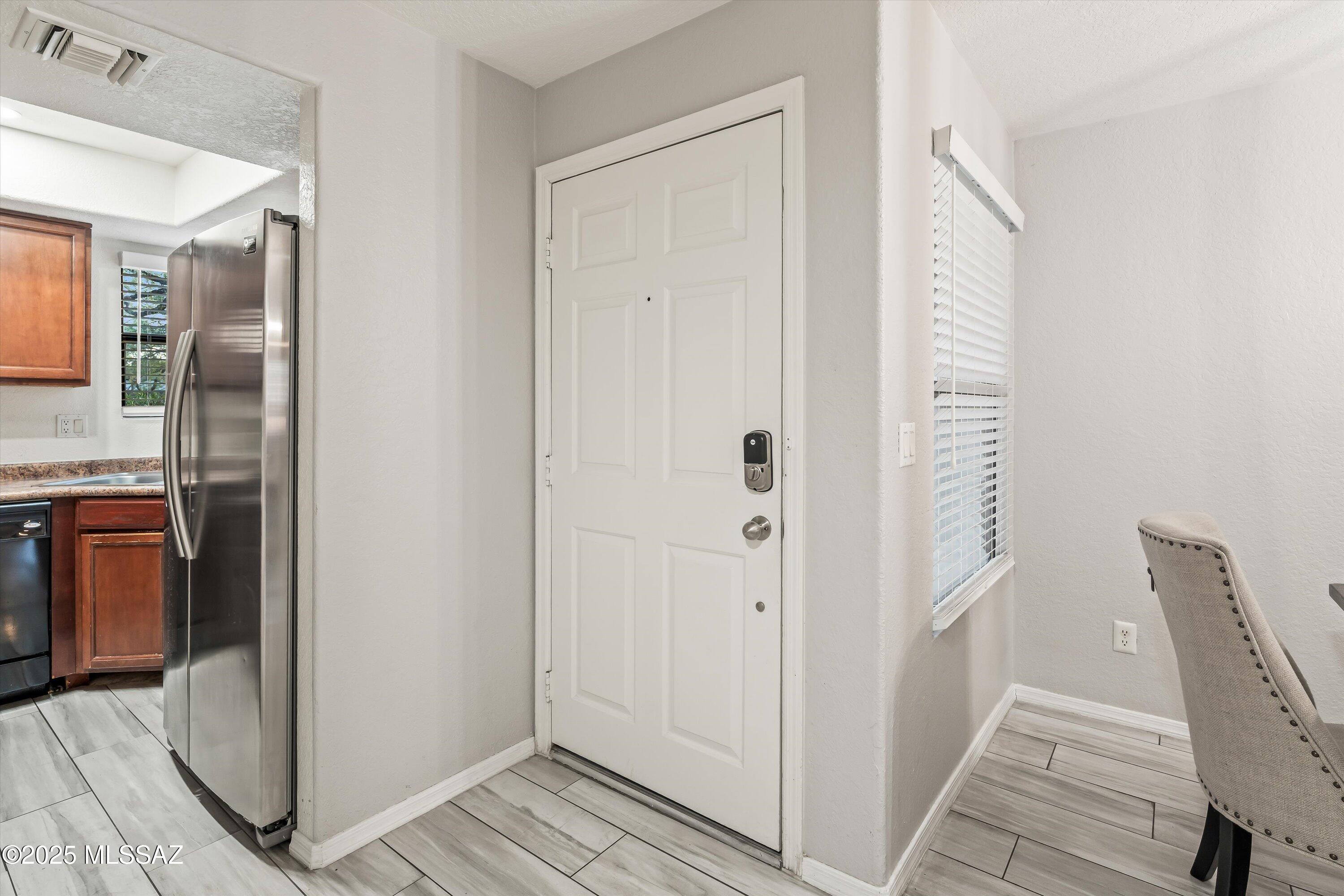 5800 North Kolb Road, Unit 1104 Tucson, AZ 85750 - Photo 5 of 44 5800 N Kolb Lane 1104