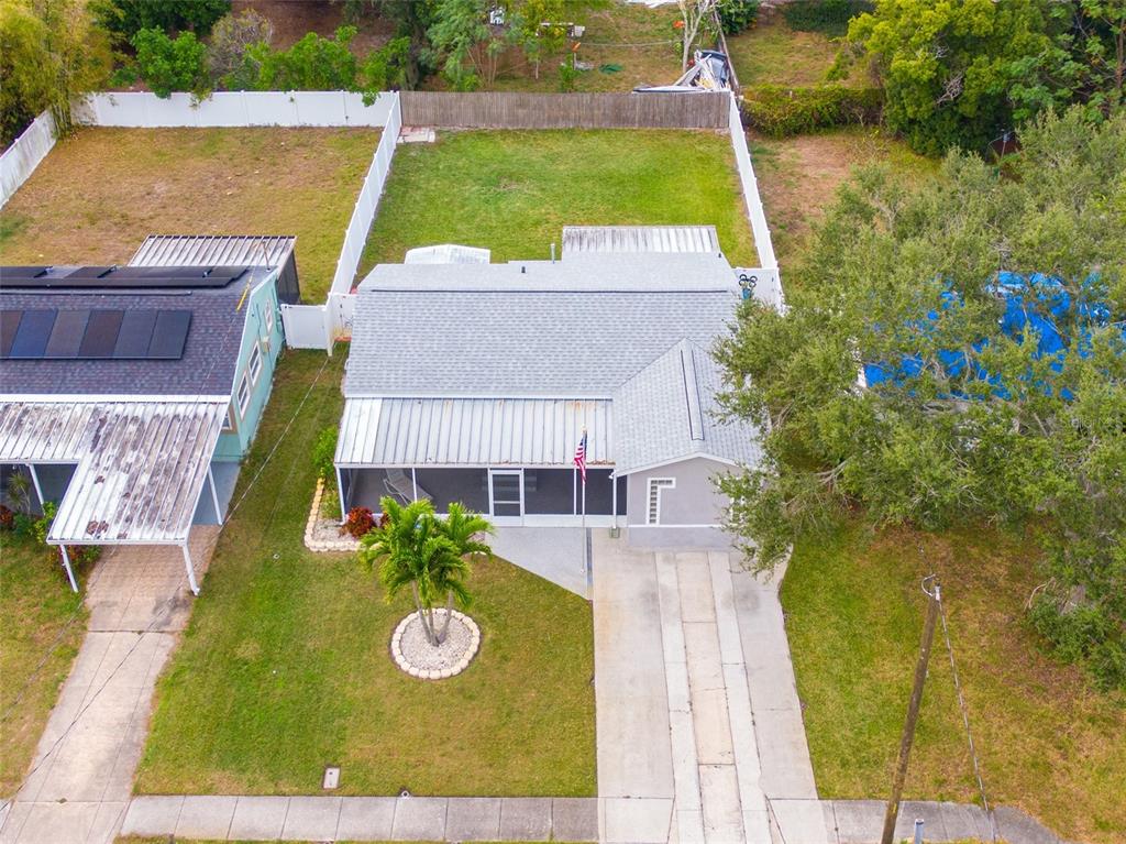 435 3rd Street Northwest Largo, FL 33770 - Photo 28 of 35 a view of yard