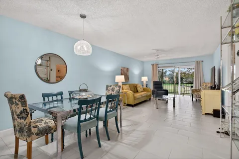 $139,900 | 6080 Northwest 44th Street, Unit 214, Lauderhill, FL 33319