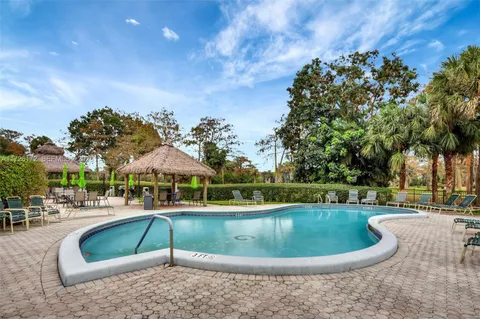 $139,900 | 6080 Northwest 44th Street, Unit 214, Lauderhill, FL 33319