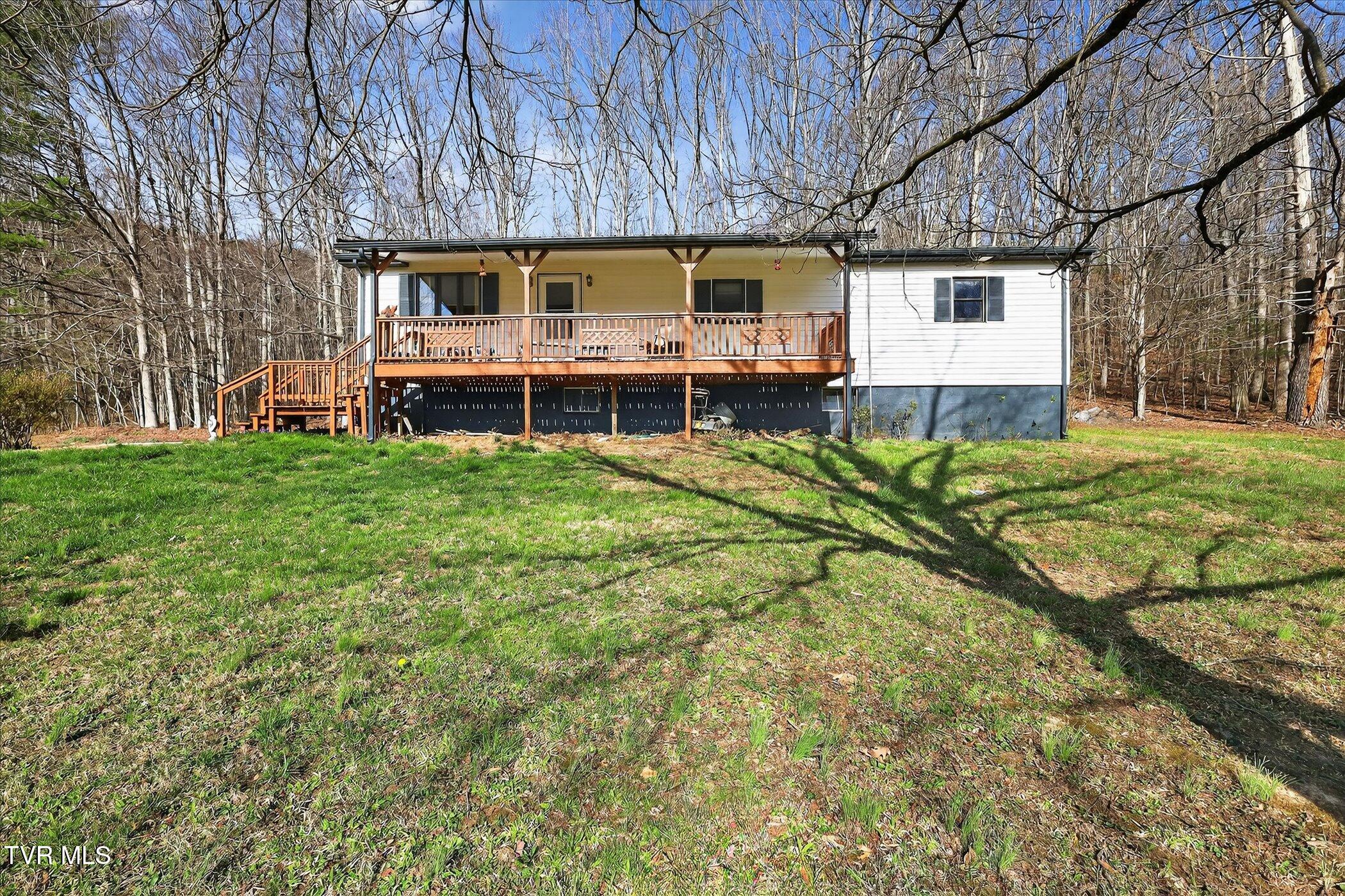 122 Haines Road Erwin, TN 37650 - Photo 2 of 29 03-122-Haines-Rd-Erwin-TN-37650-WindowSt