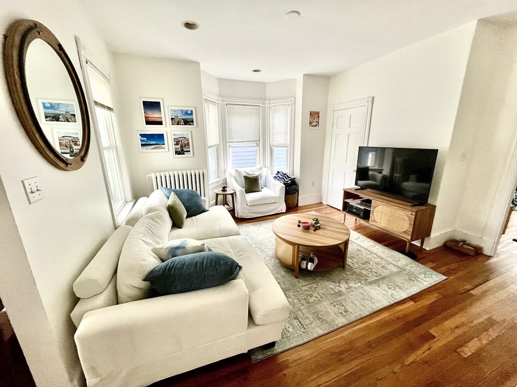 26 Appleton Street, Unit 2 Somerville, MA 02144 - Photo 2 of 9