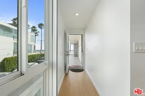 $9,200,000 | 2419 Ocean Front Walk, Venice, CA 90291