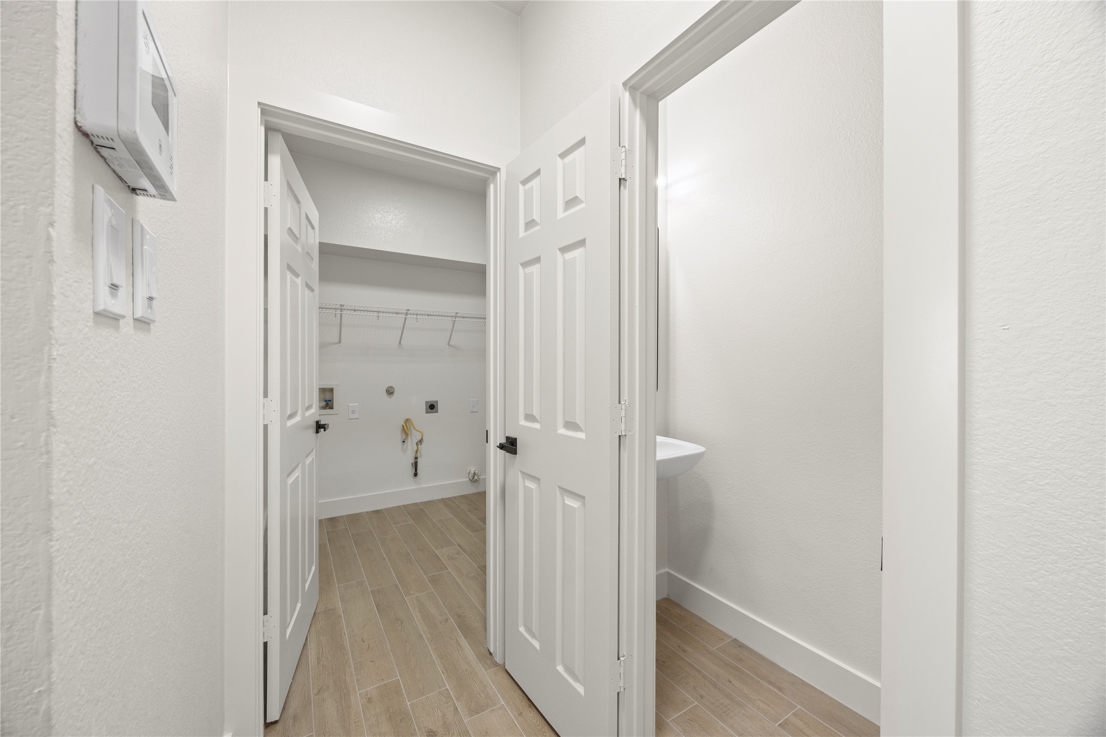 117 Waterloo Drive Kyle, TX 78640 - Photo 25 of 39 a view of a bathroom