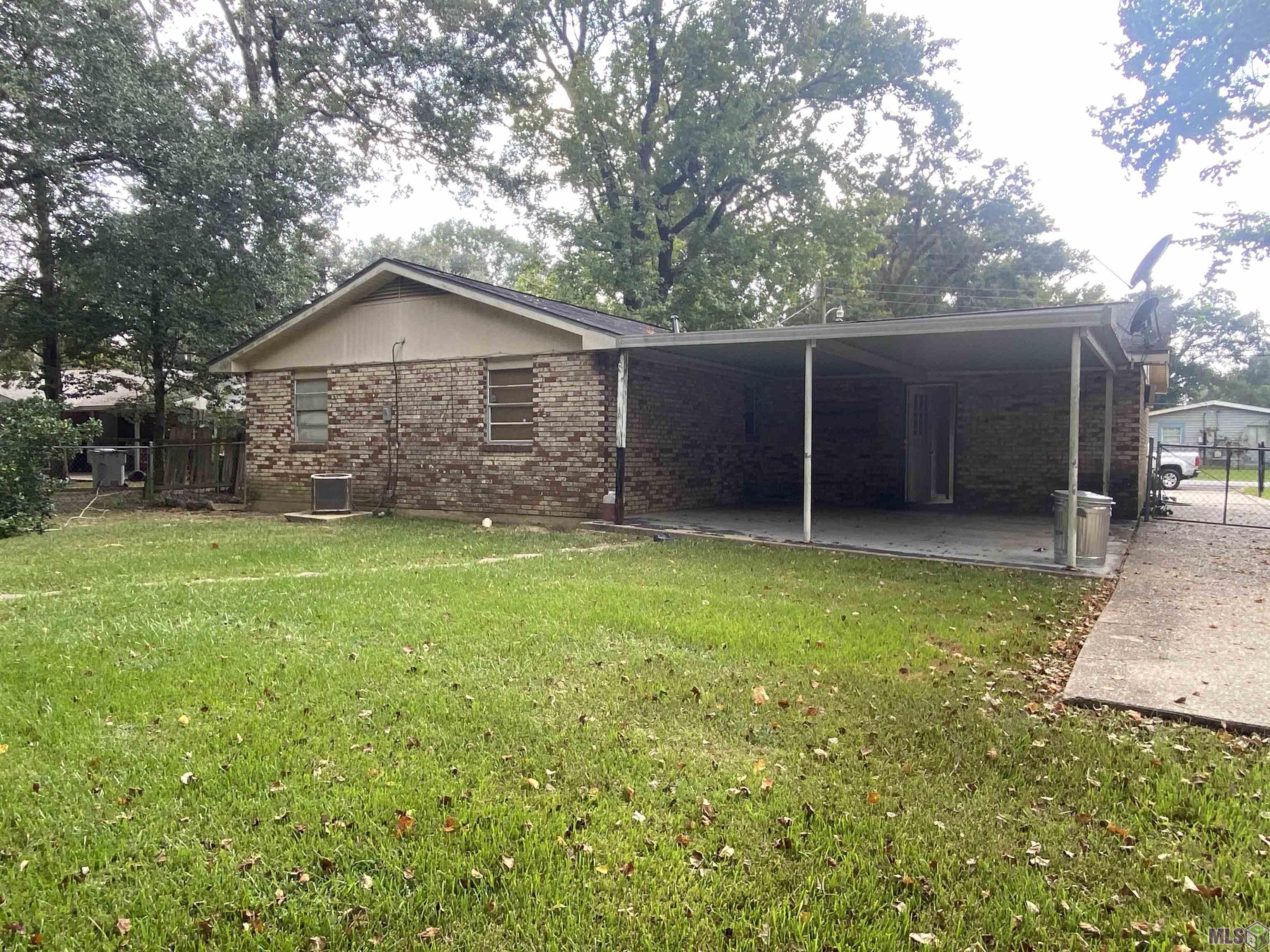 514 Myrtle Street Baker, LA 70714 - Photo 5 of 26