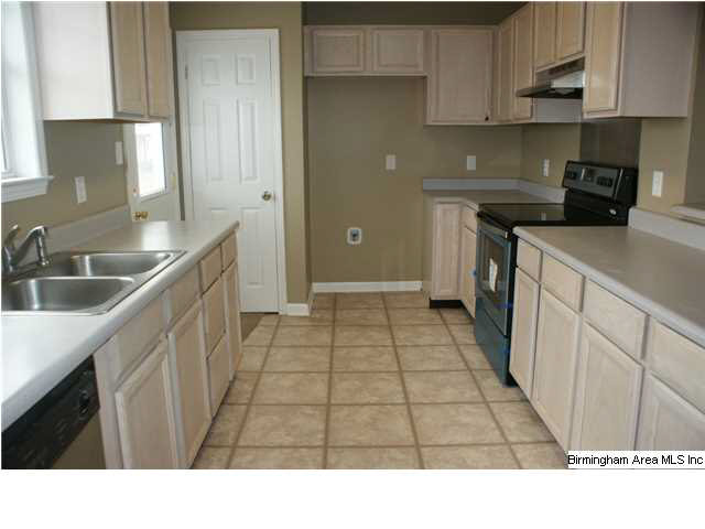 155 County Road 974 Logan, AL 35098 - Photo 5 of 18